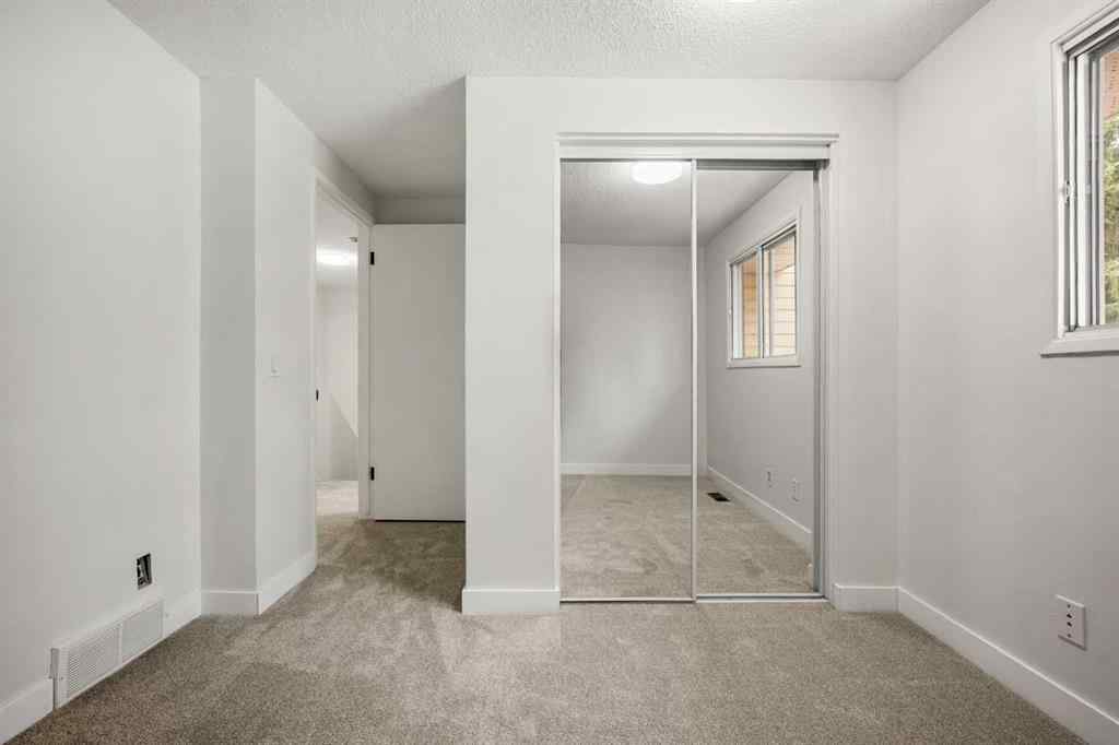 MLS® A2255027 - 5412 Rundlehorn Drive NE in Pineridge Calgary, Residential