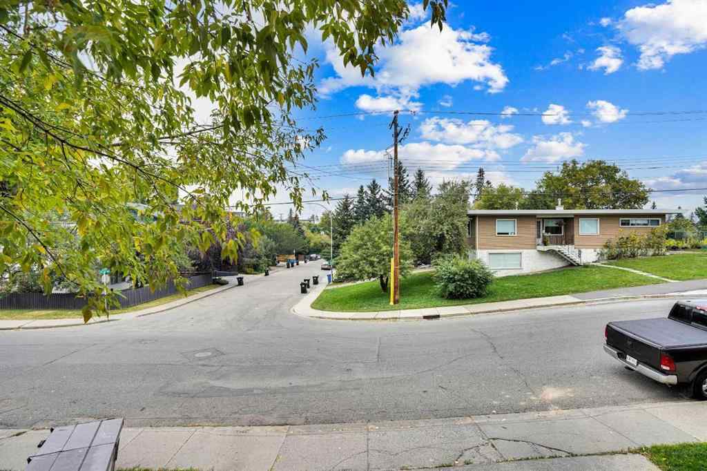 MLS® A2255029 - Unit #105 2401 16 Street SW in Bankview Calgary, Residential