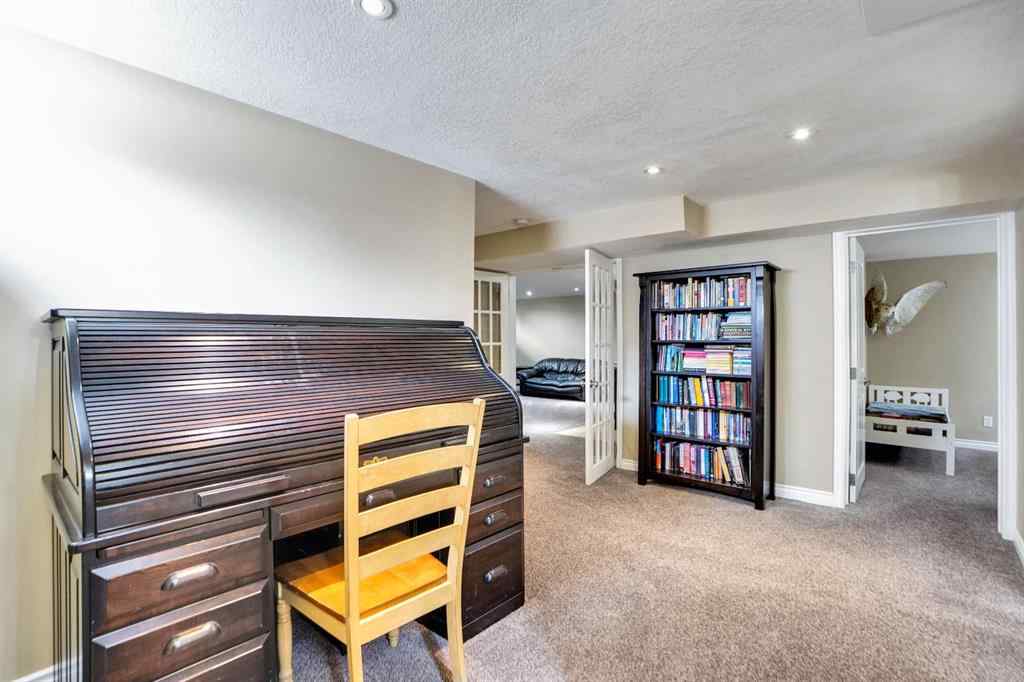 MLS® A2255033 - 1447 Northmount Drive NW in Brentwood Calgary, Residential