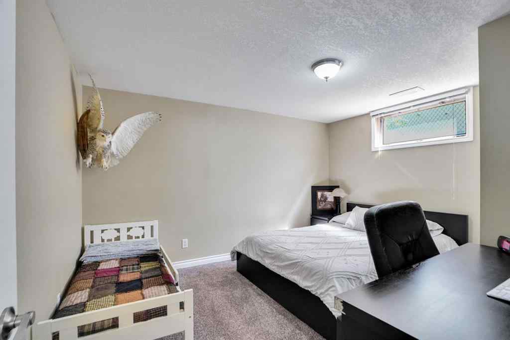 MLS® A2255033 - 1447 Northmount Drive NW in Brentwood Calgary, Residential