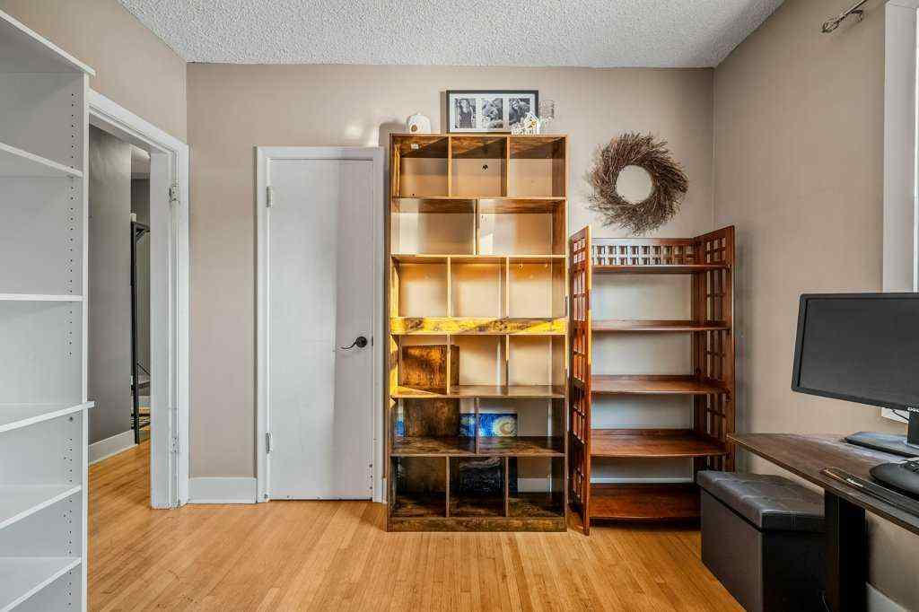 MLS® A2255036 - 7815 36 Avenue NW in Bowness Calgary, Residential