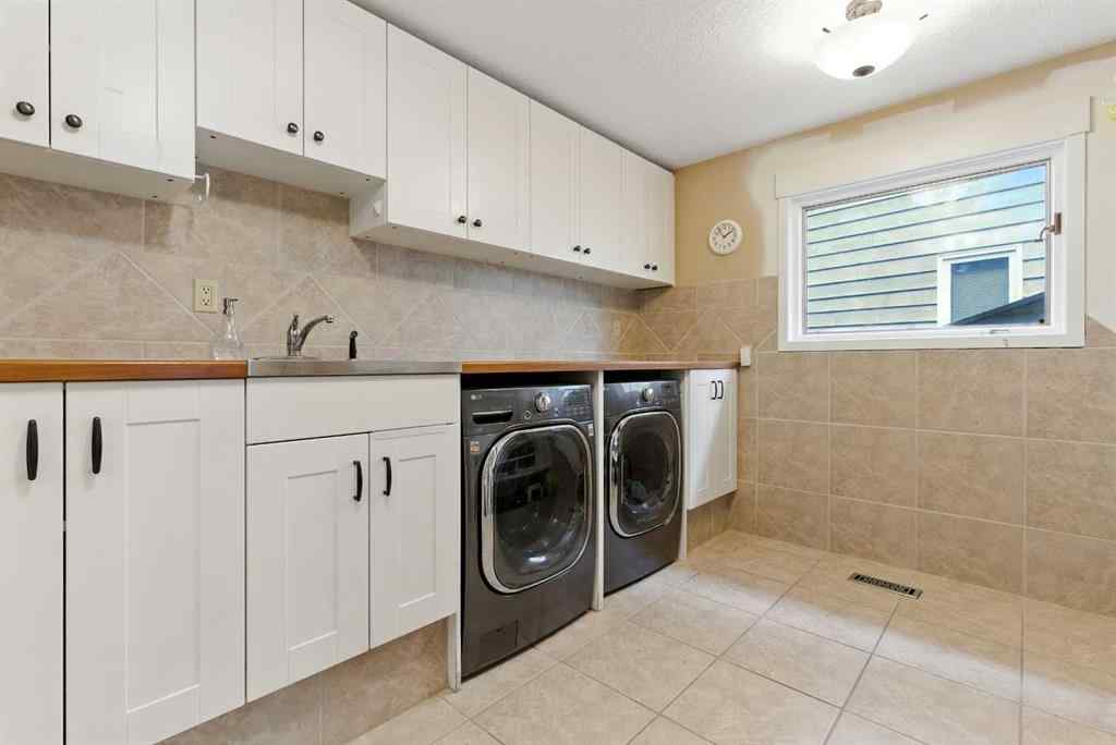 MLS® A2255043 - 227 Shawnee Mews SW in Shawnee Slopes Calgary, Residential