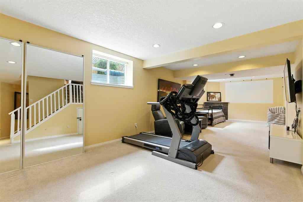 MLS® A2255043 - 227 Shawnee Mews SW in Shawnee Slopes Calgary, Residential