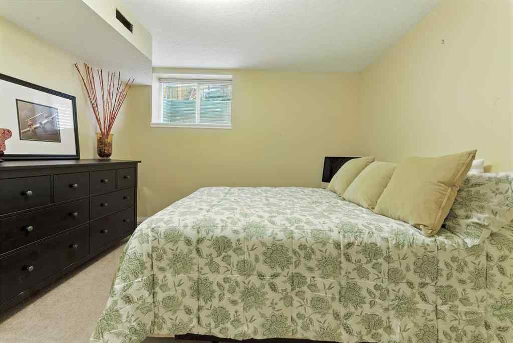 MLS® A2255043 - 227 Shawnee Mews SW in Shawnee Slopes Calgary, Residential