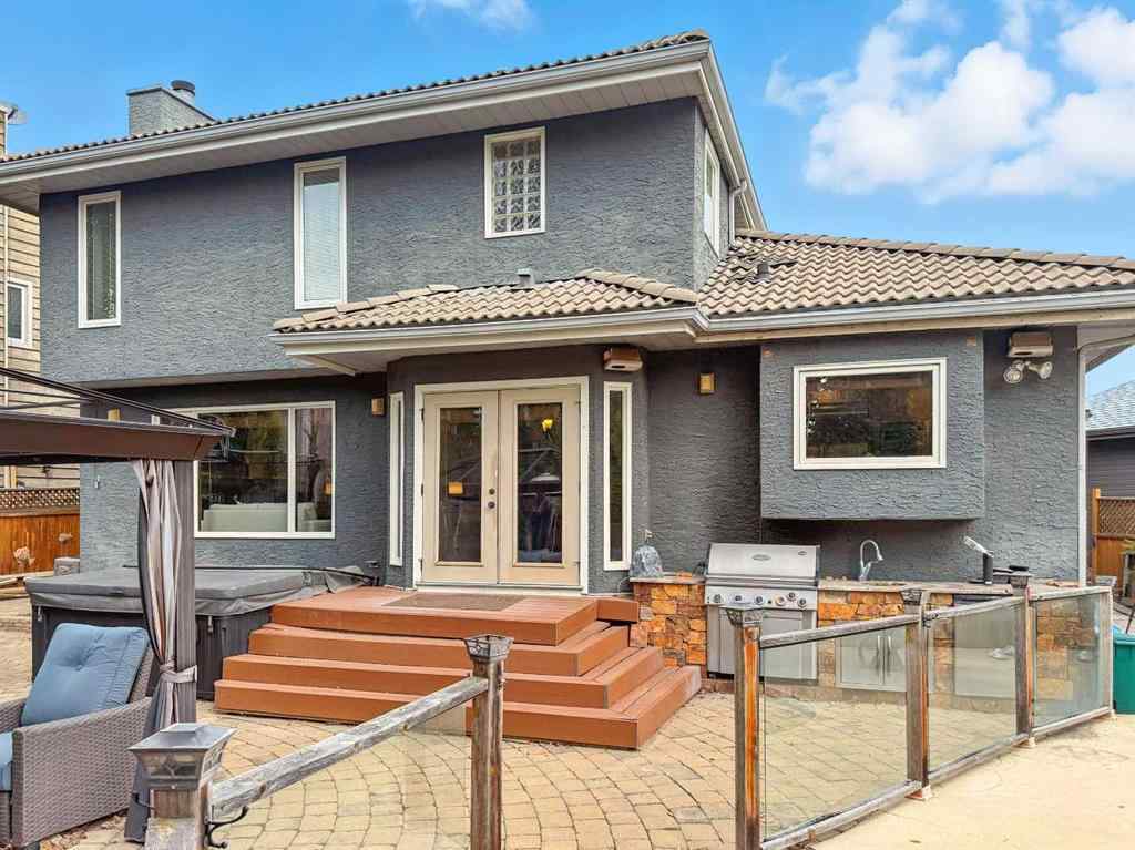 MLS® A2255043 - 227 Shawnee Mews SW in Shawnee Slopes Calgary, Residential
