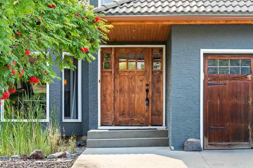 MLS® A2255043 - 227 Shawnee Mews SW in Shawnee Slopes Calgary, Residential