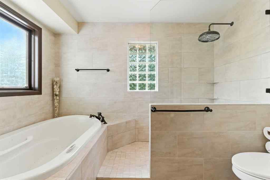 MLS® A2255043 - 227 Shawnee Mews SW in Shawnee Slopes Calgary, Residential