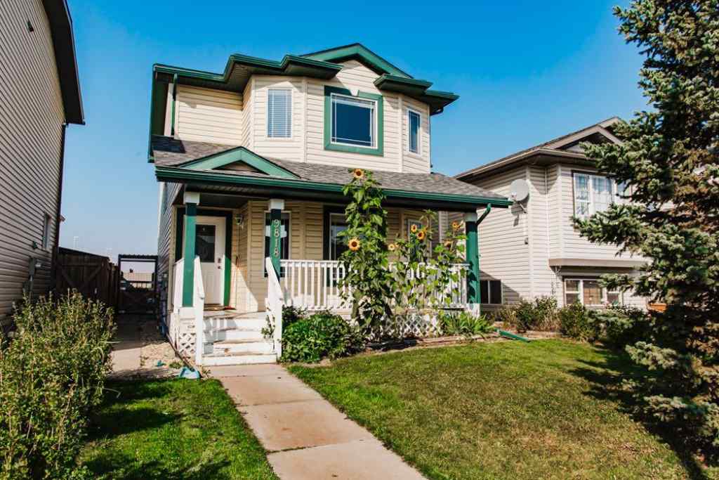 MLS® A2255044 - 9818 90A Street  in Cobblestone Grande Prairie, Residential