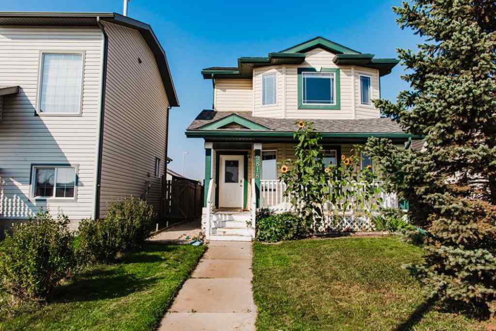 MLS® A2255044 - 9818 90A Street  in Cobblestone Grande Prairie, Residential