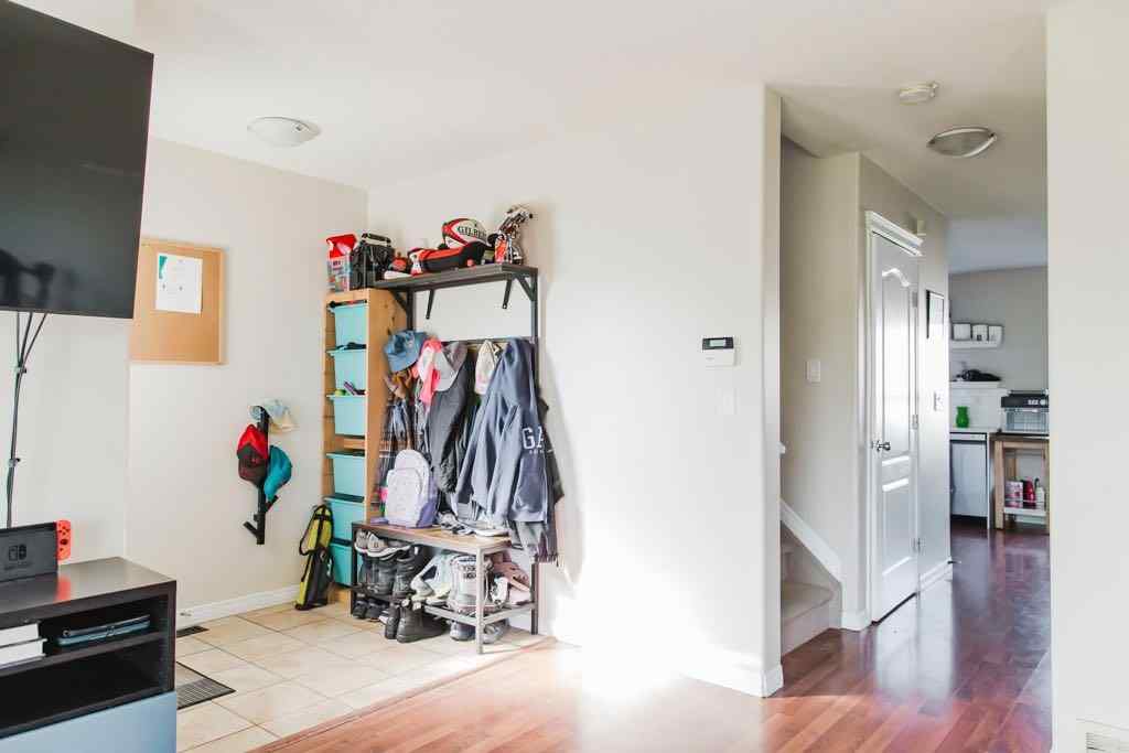 MLS® A2255044 - 9818 90A Street  in Cobblestone Grande Prairie, Residential