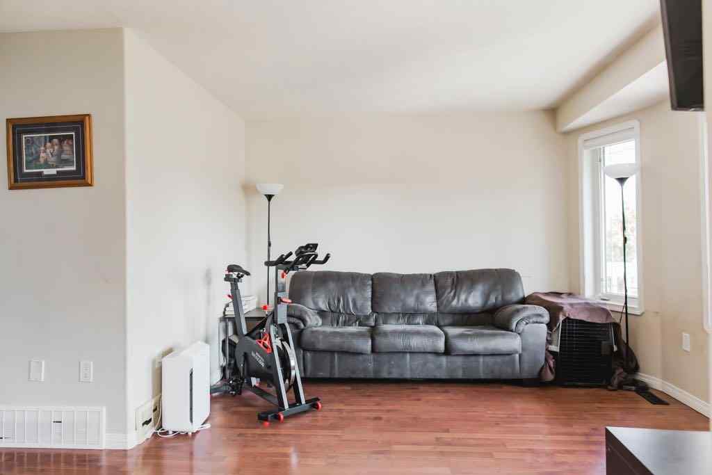 MLS® A2255044 - 9818 90A Street  in Cobblestone Grande Prairie, Residential
