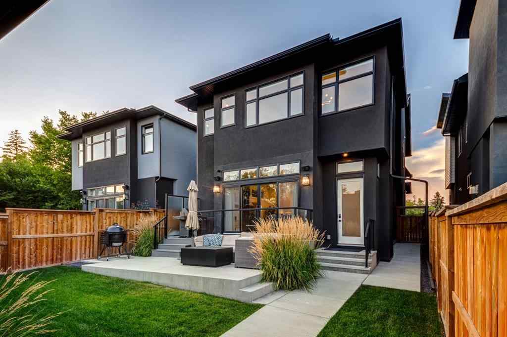 MLS® A2255049 - 1837 32 Avenue SW in South Calgary Calgary, Residential