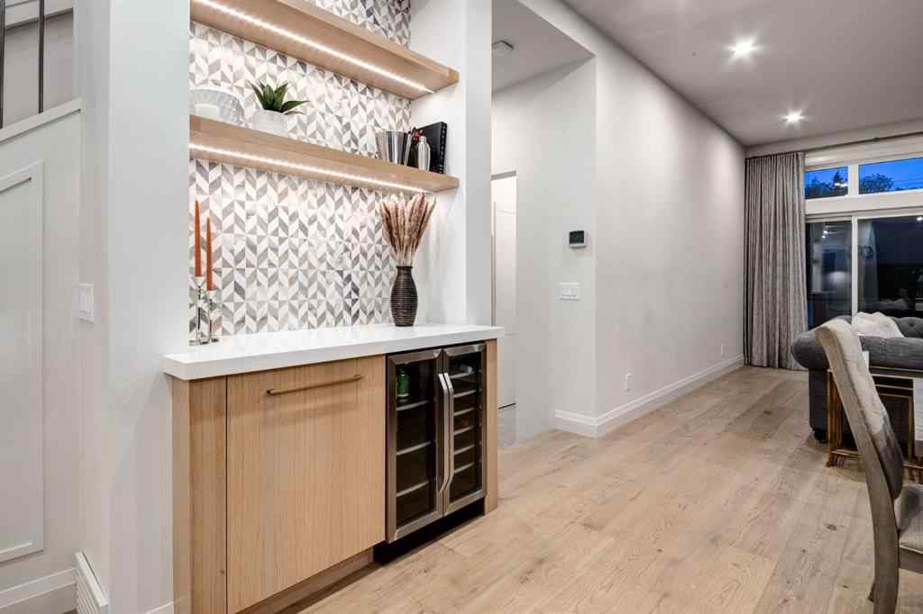 MLS® A2255049 - 1837 32 Avenue SW in South Calgary Calgary, Residential
