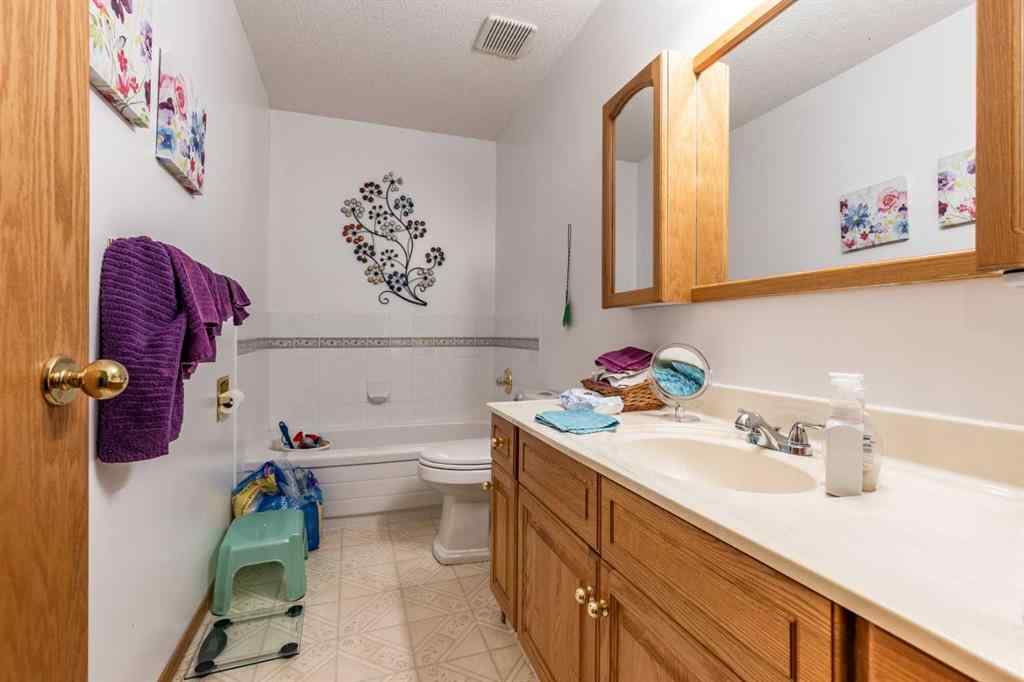 MLS® A2255052 - 10316 Range Road 75   in NONE Rural Cypress County, Residential