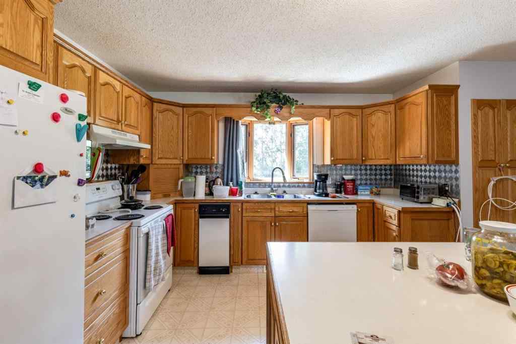 MLS® A2255052 - 10316 Range Road 75   in NONE Rural Cypress County, Residential