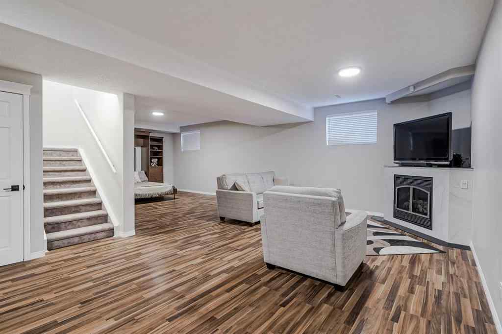 MLS® A2255053 - 42 Cranleigh Manor SE in Cranston Calgary, Residential
