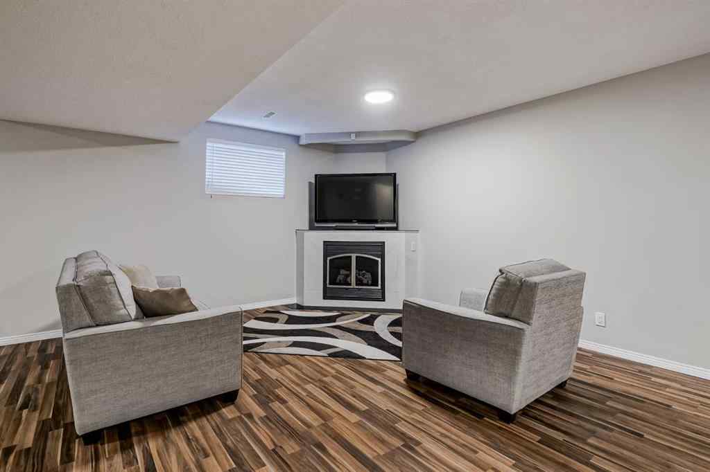 MLS® A2255053 - 42 Cranleigh Manor SE in Cranston Calgary, Residential