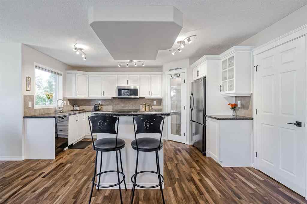 MLS® A2255053 - 42 Cranleigh Manor SE in Cranston Calgary, Residential
