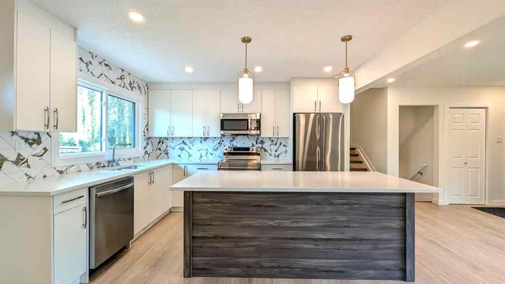 MLS® A2255055 - 103 Haverhill Road SW in Haysboro Calgary, Residential