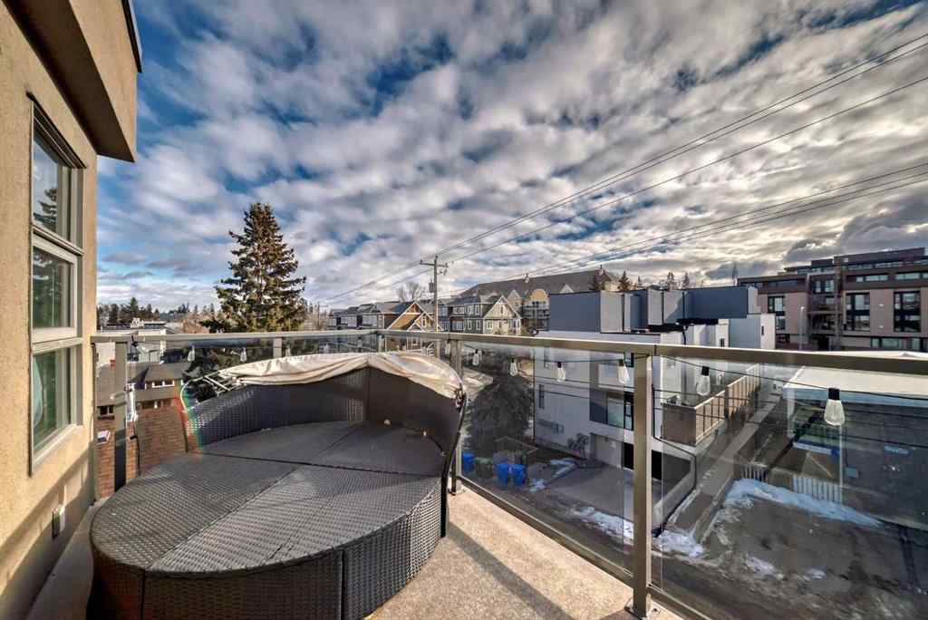 MLS® A2255056 - Unit #204 1707 27 Avenue SW in South Calgary Calgary, Residential