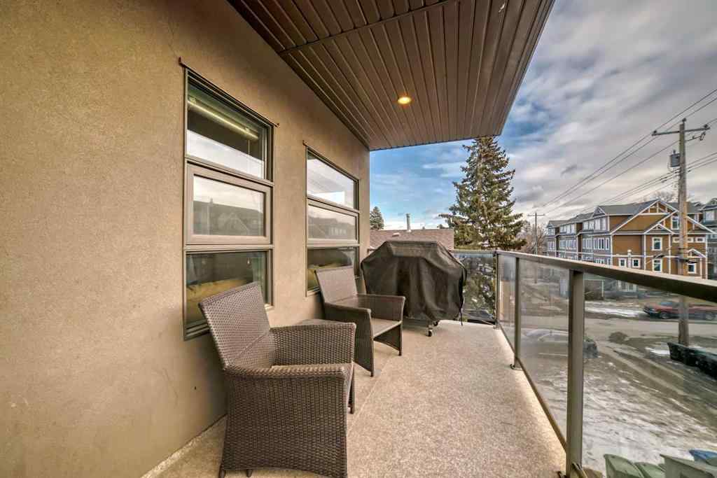 MLS® A2255056 - Unit #204 1707 27 Avenue SW in South Calgary Calgary, Residential