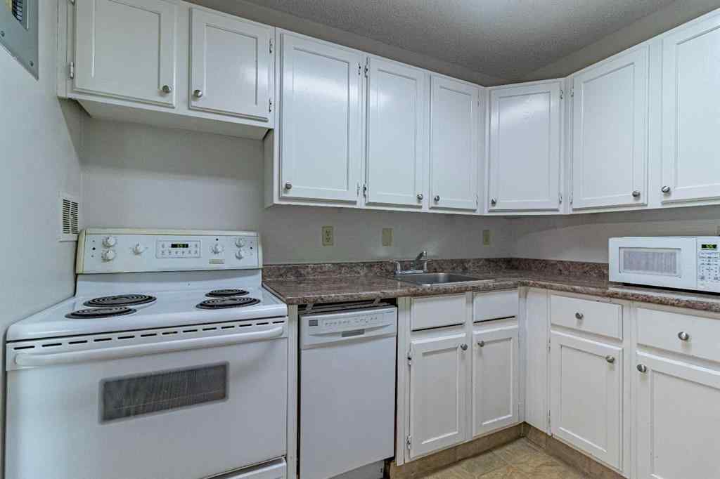 MLS® A2255061 - Unit #6202 315 Southampton Drive SW in Southwood Calgary, Residential