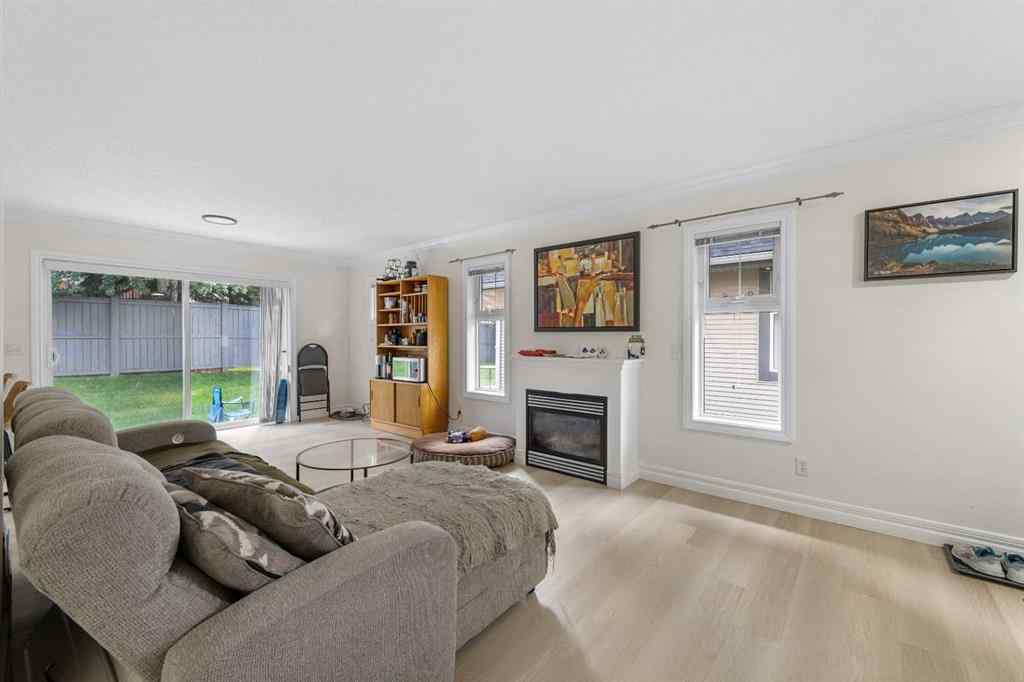 MLS® A2255067 - 27 Cedarwood Lane SW in Cedarbrae Calgary, Residential