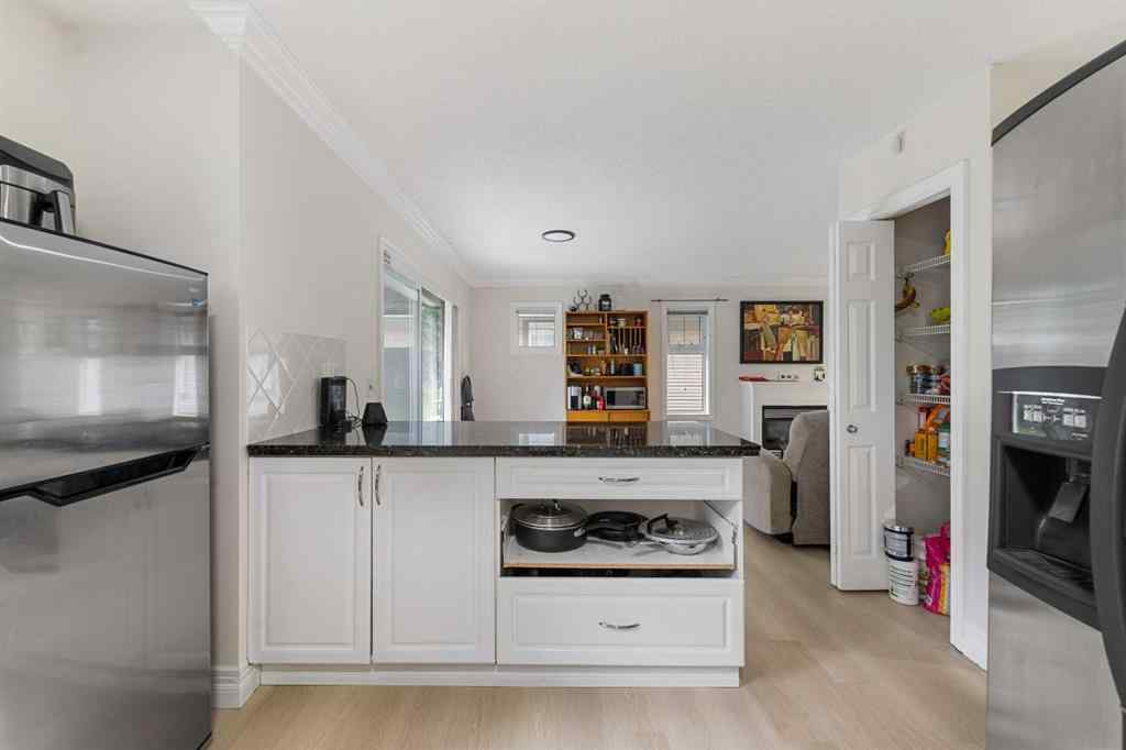 MLS® A2255067 - 27 Cedarwood Lane SW in Cedarbrae Calgary, Residential
