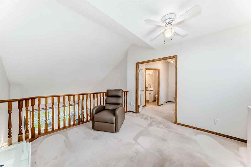 MLS® A2255068 - 162 Somervale Point SW in Somerset Calgary, Residential