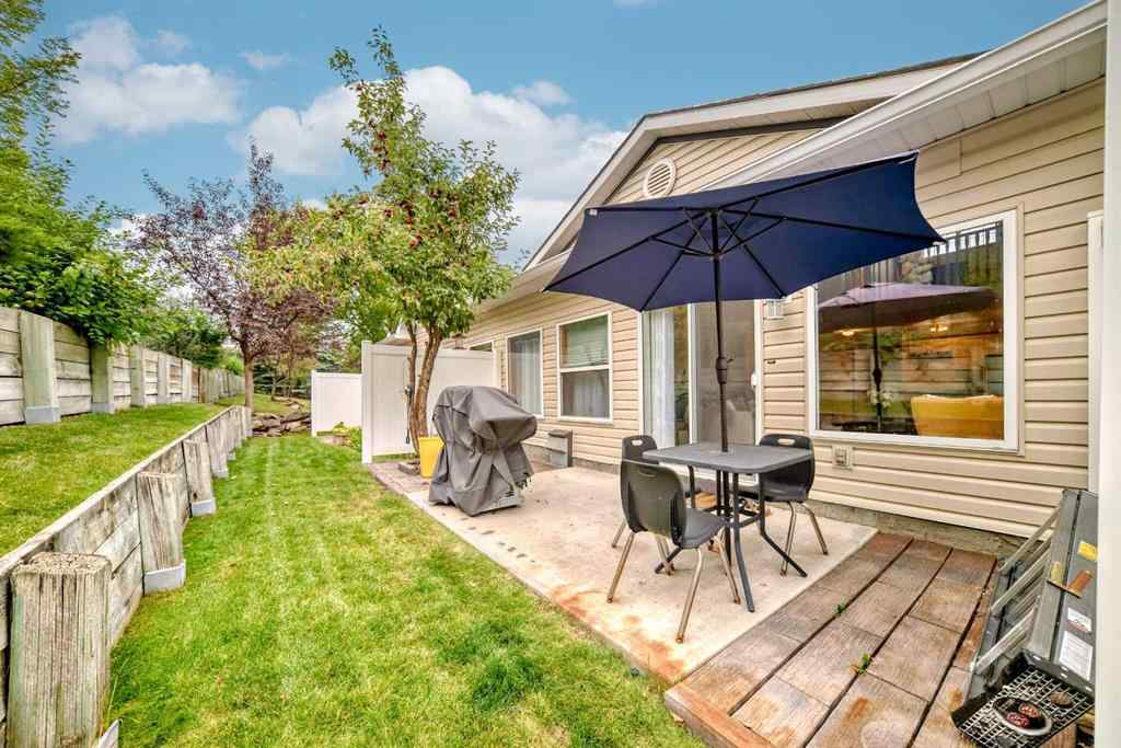 MLS® A2255068 - 162 Somervale Point SW in Somerset Calgary, Residential