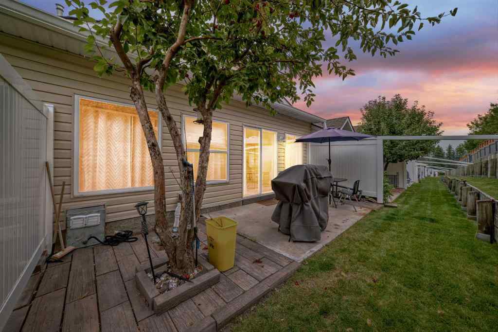 MLS® A2255068 - 162 Somervale Point SW in Somerset Calgary, Residential