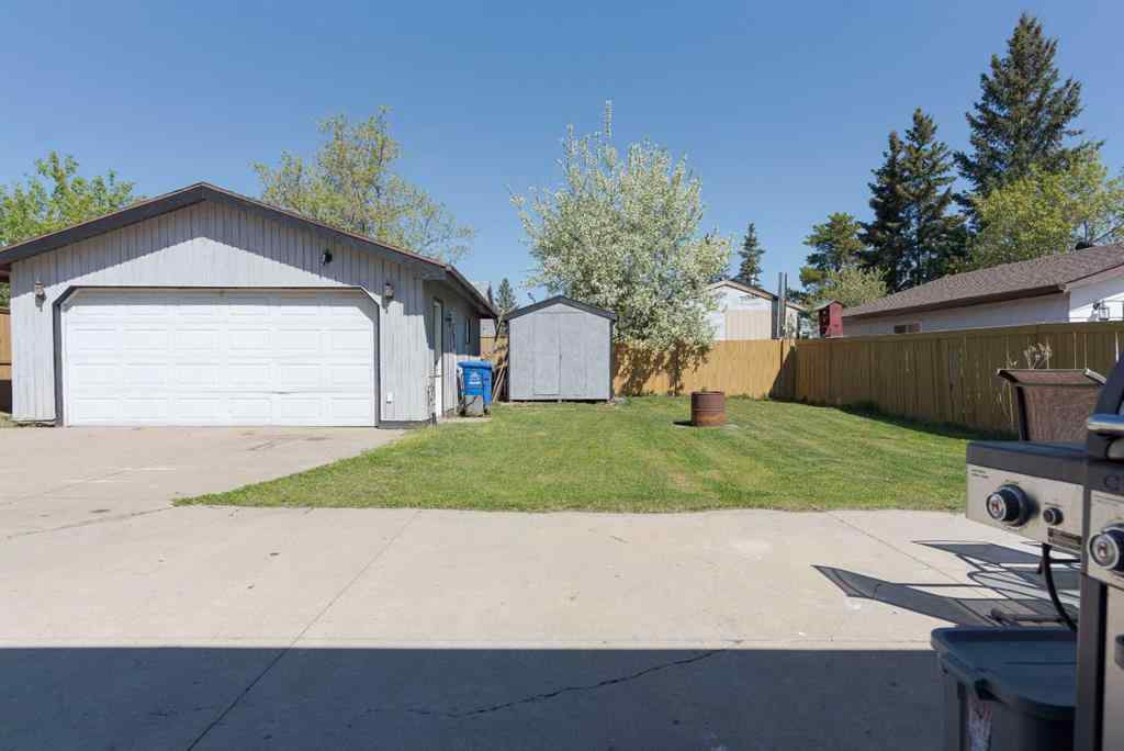MLS® A2255076 - 146 Mcconachie Crescent  in Dickinsfield Fort McMurray, Residential