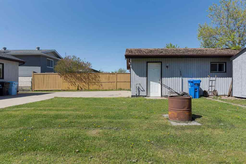 MLS® A2255076 - 146 Mcconachie Crescent  in Dickinsfield Fort McMurray, Residential