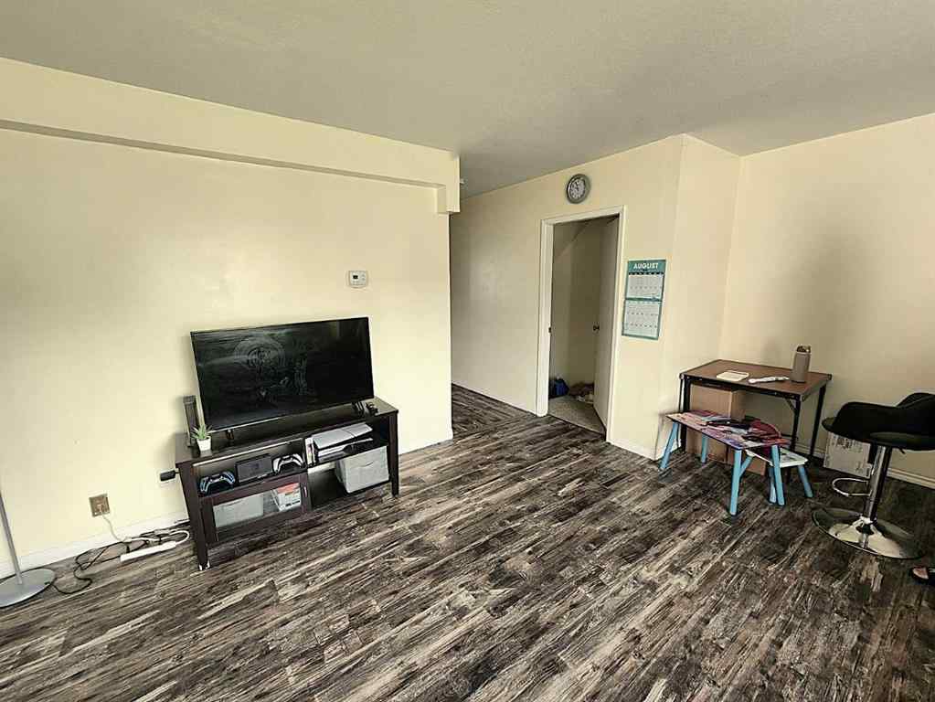 MLS® A2255077 - Unit #402 4719 33 Street  in South Hill Red Deer, Residential