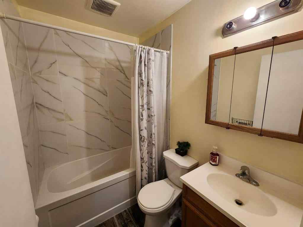 MLS® A2255077 - Unit #402 4719 33 Street  in South Hill Red Deer, Residential