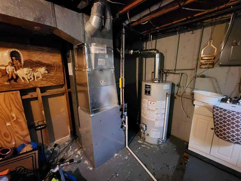 MLS® A2255077 - Unit #402 4719 33 Street  in South Hill Red Deer, Residential