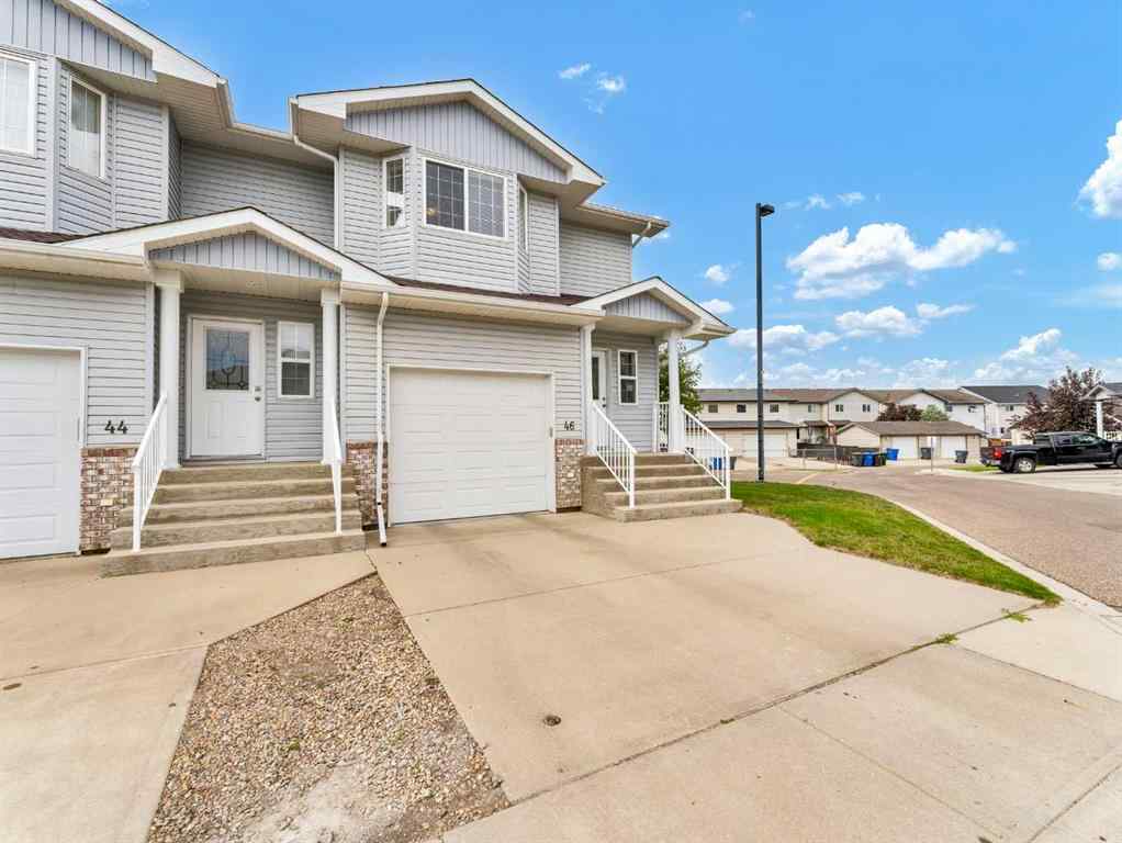 MLS® A2255079 - 46 Saamis Meadows Lane SW in SW Southridge Medicine Hat, Residential