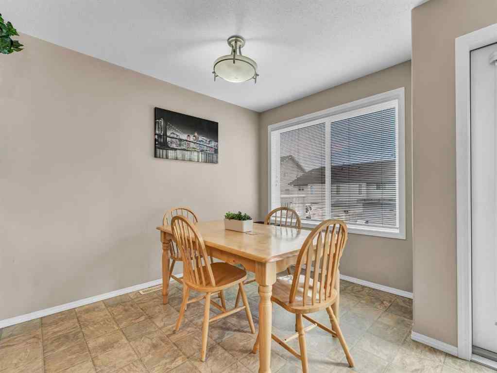 MLS® A2255079 - 46 Saamis Meadows Lane SW in SW Southridge Medicine Hat, Residential