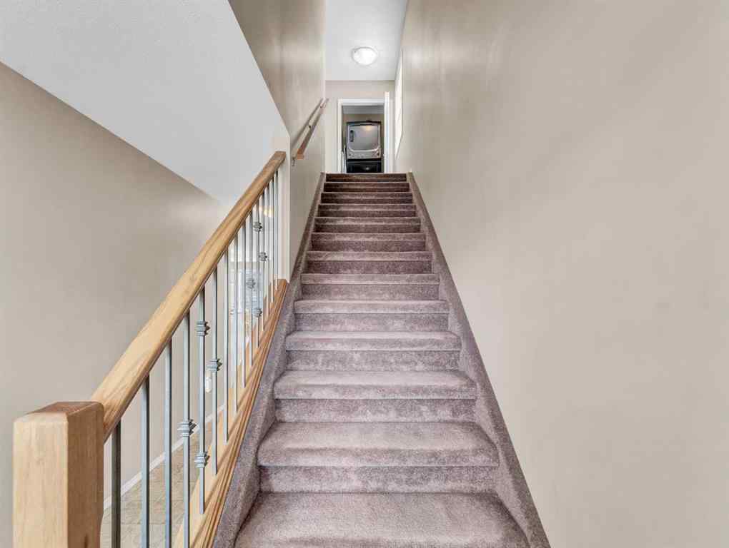 MLS® A2255079 - 46 Saamis Meadows Lane SW in SW Southridge Medicine Hat, Residential