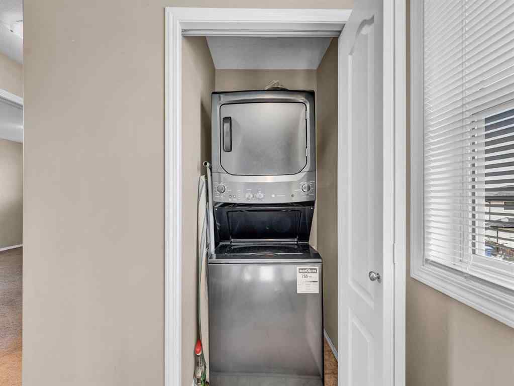 MLS® A2255079 - 46 Saamis Meadows Lane SW in SW Southridge Medicine Hat, Residential