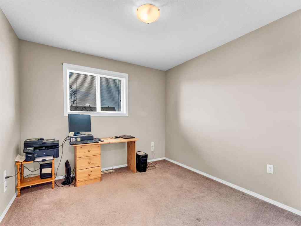 MLS® A2255079 - 46 Saamis Meadows Lane SW in SW Southridge Medicine Hat, Residential