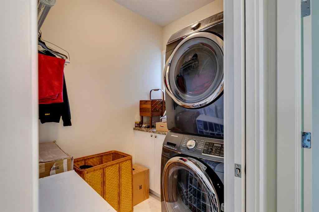 MLS® A2255081 - 2018B 26A Street SW in Killarney/Glengarry Calgary, Residential