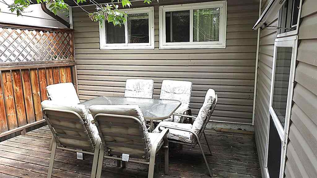 MLS® A2255083 - 215 Willow Road  in NONE Vulcan, Residential