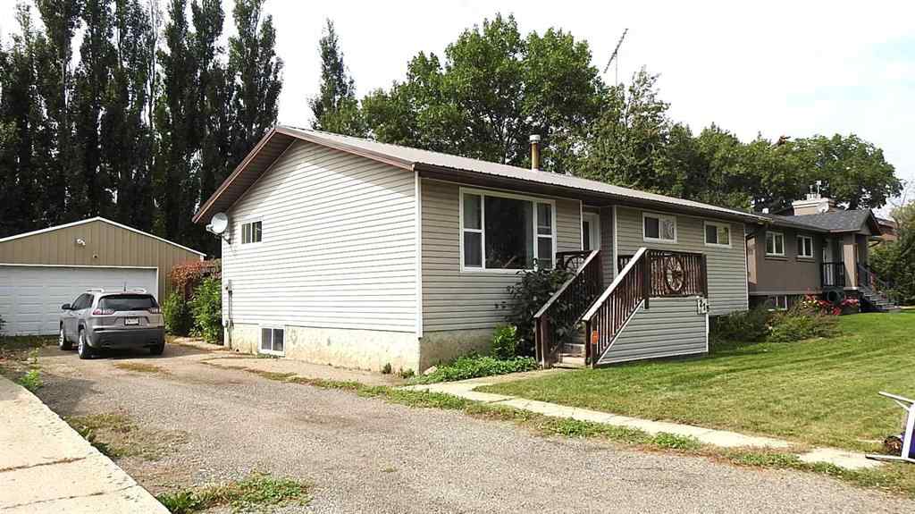 MLS® A2255083 - 215 Willow Road  in NONE Vulcan, Residential