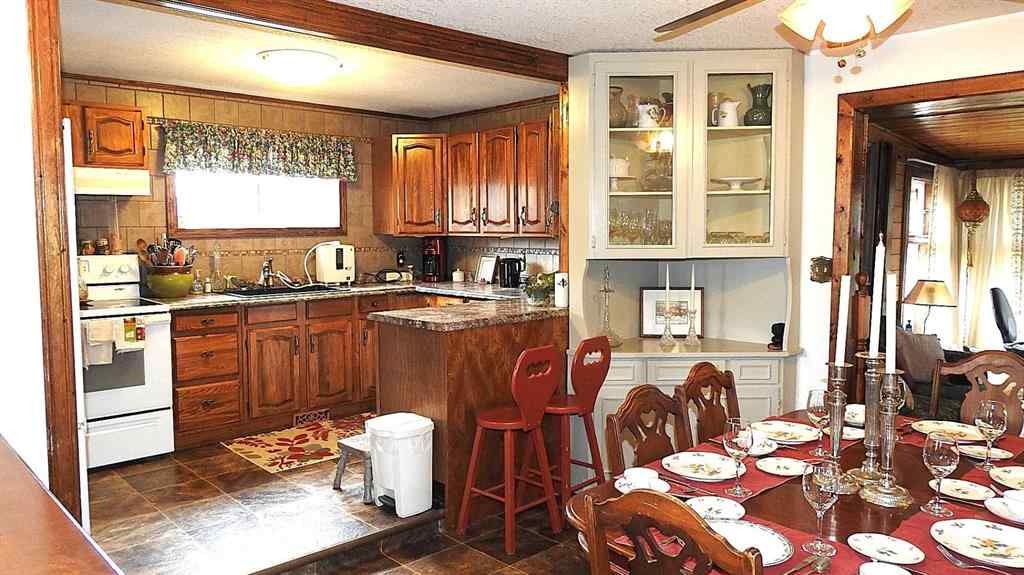 MLS® A2255083 - 215 Willow Road  in NONE Vulcan, Residential
