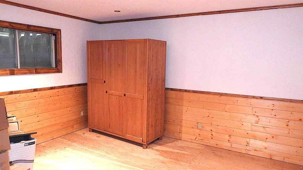 MLS® A2255083 - 215 Willow Road  in NONE Vulcan, Residential