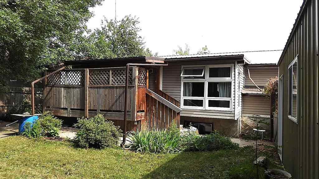 MLS® A2255083 - 215 Willow Road  in NONE Vulcan, Residential