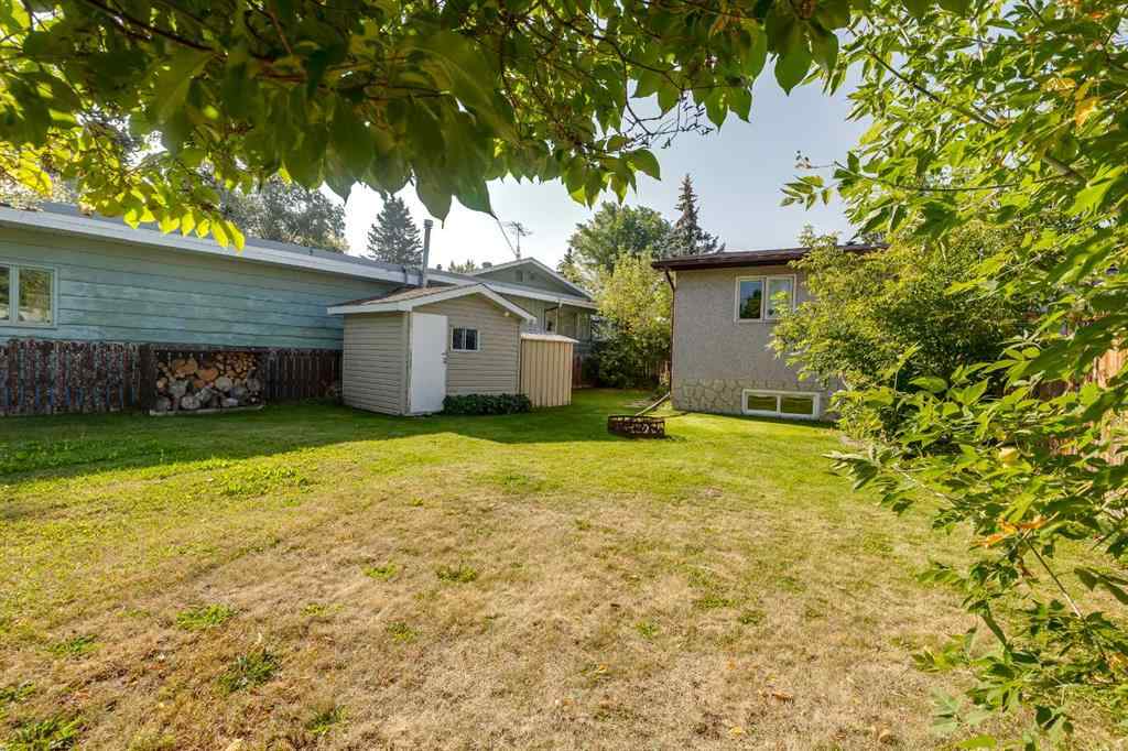 MLS® A2255085 - 4912 39 Street  in Central Innisfail Innisfail, Residential