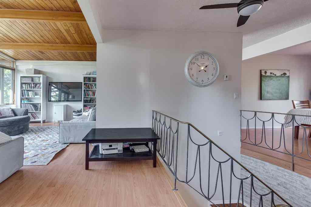 MLS® A2255085 - 4912 39 Street  in Central Innisfail Innisfail, Residential