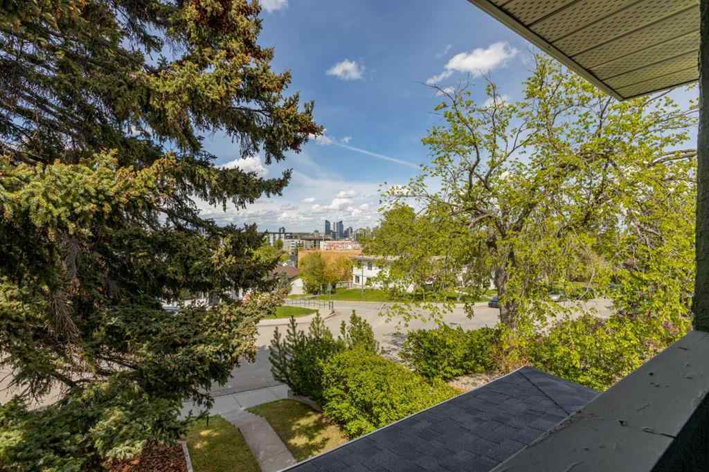 MLS® A2255087 - 1903 29 Avenue SW in South Calgary Calgary, Residential
